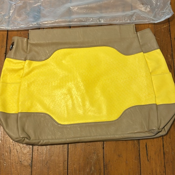 Miche Amery Shell Only Handbag - Picture 4 of 5